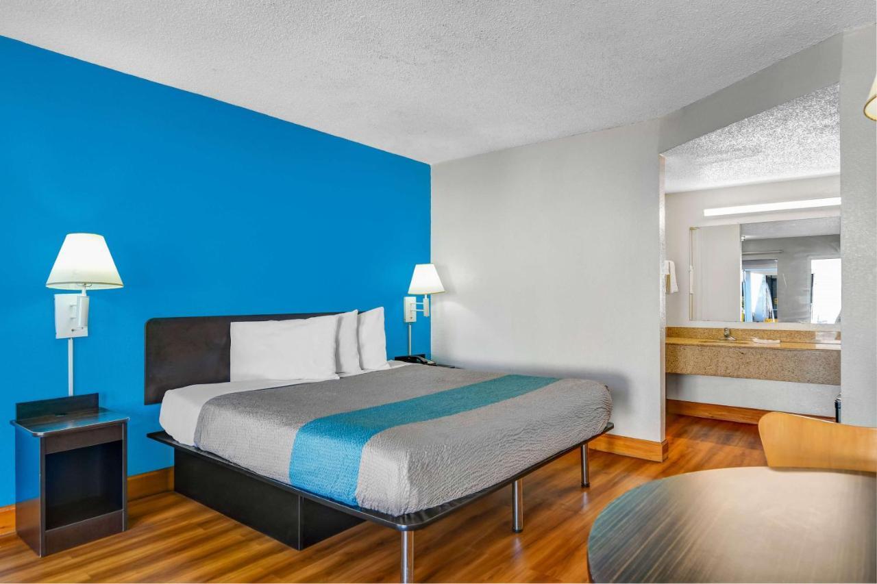 Motel 6-Atlanta, Ga Доравилл Экстерьер фото
