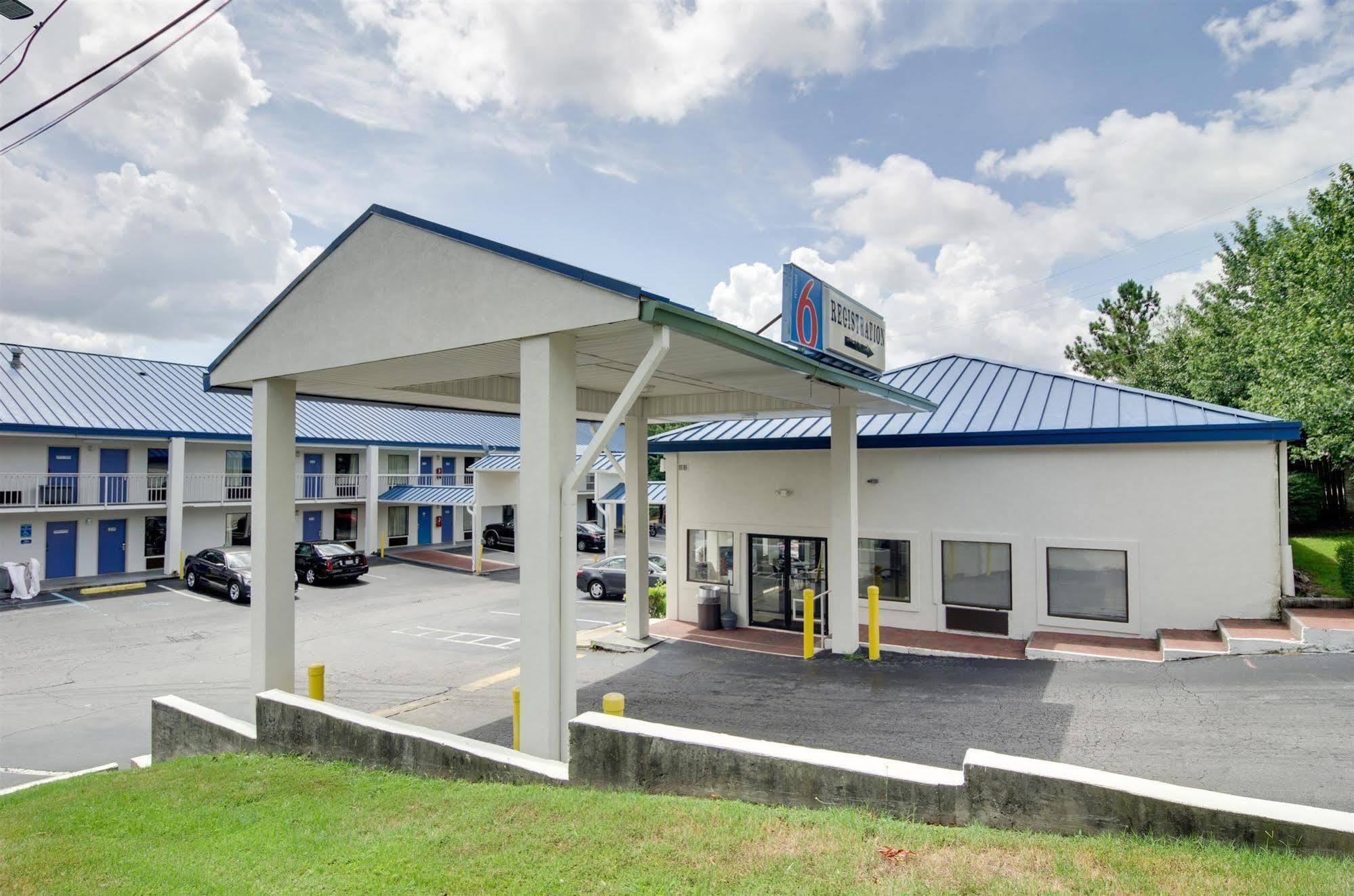 Motel 6-Atlanta, Ga Доравилл Экстерьер фото