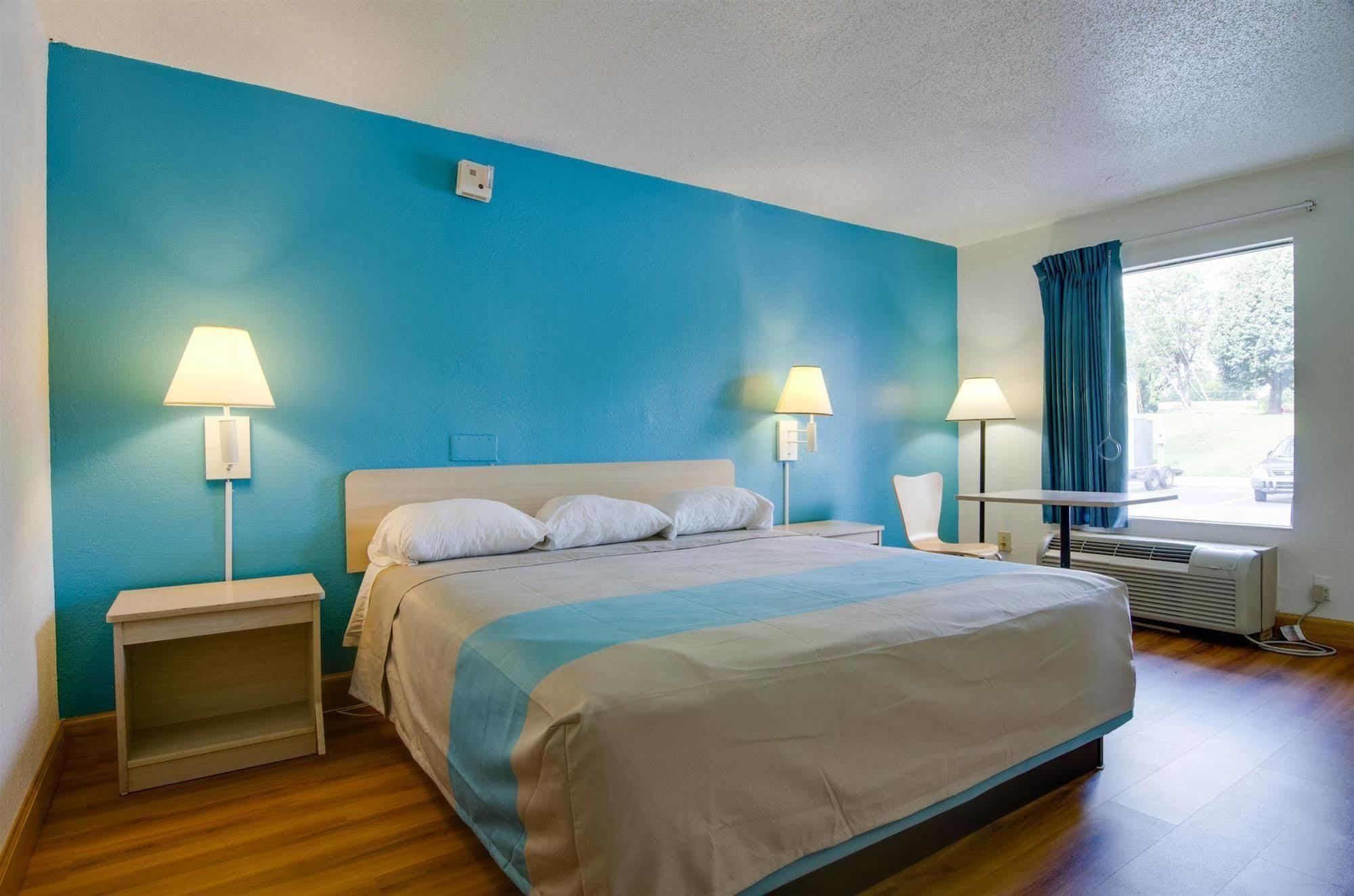 Motel 6-Atlanta, Ga Доравилл Экстерьер фото