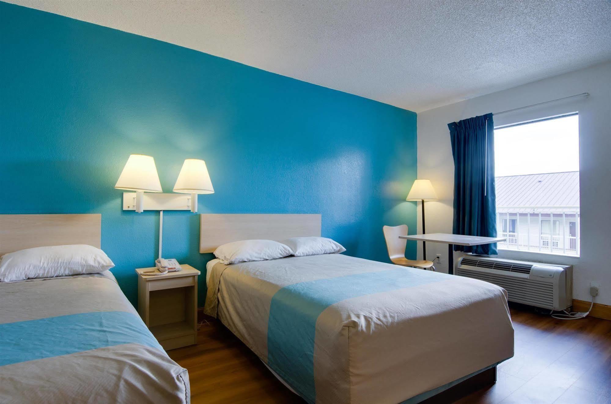 Motel 6-Atlanta, Ga Доравилл Экстерьер фото